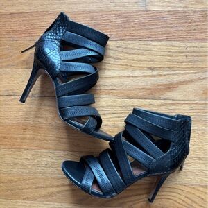 Donald j Pliner heels